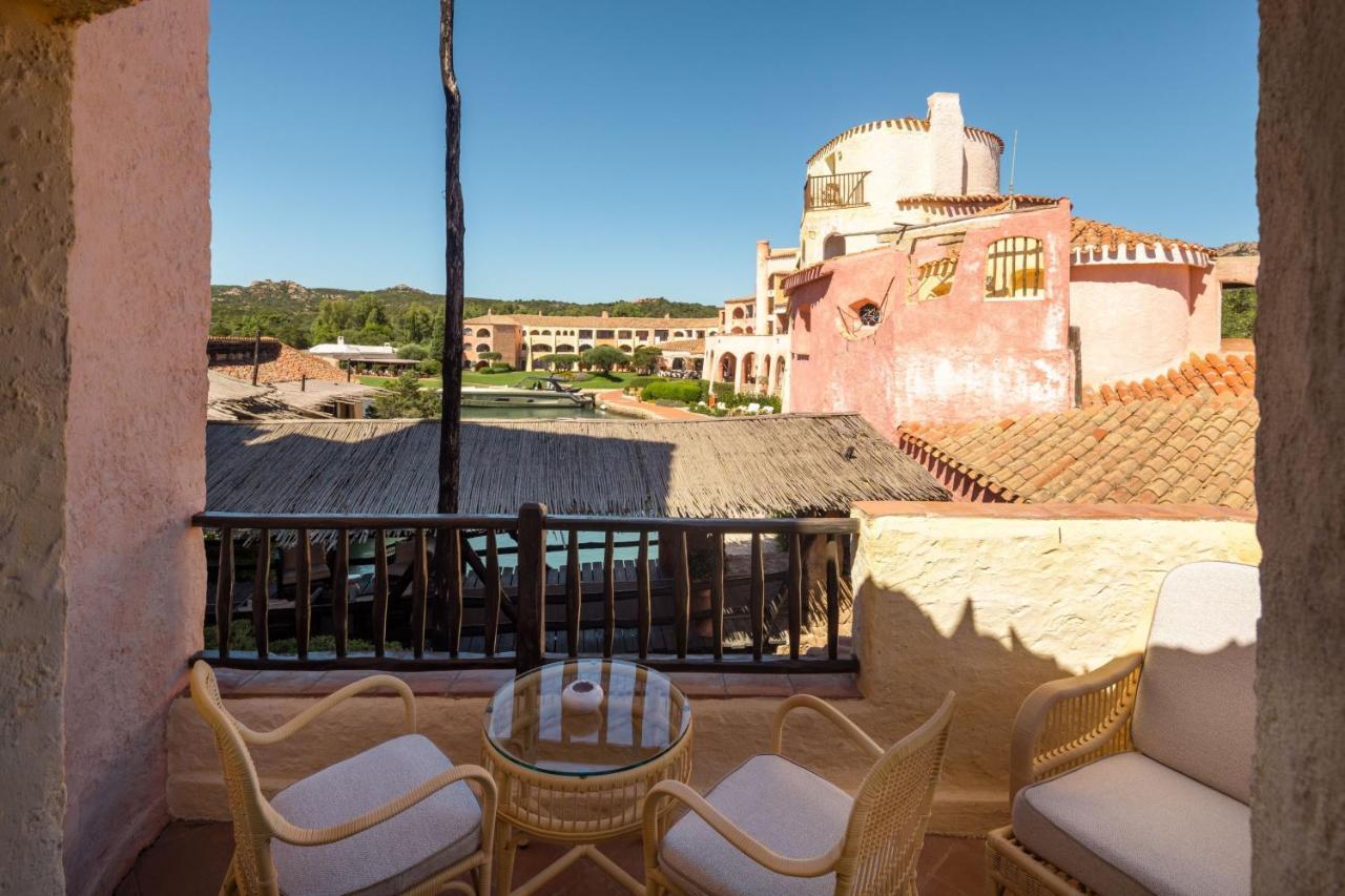Island Double Room Terrace Inner View