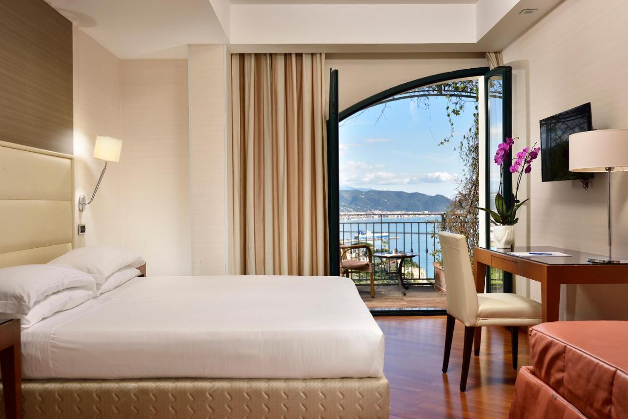 Deluxe Double Room with Sea View,1279652683:JPEG