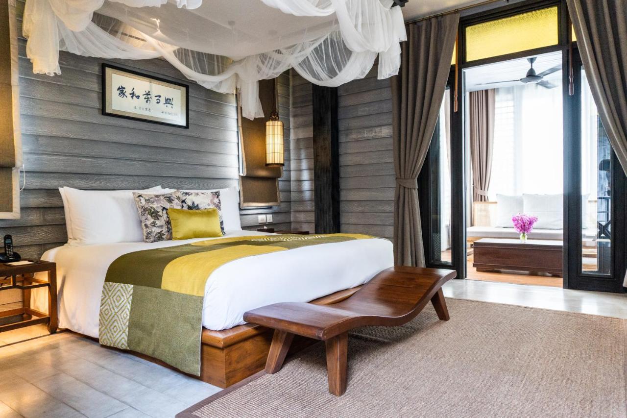 Garden View Suite