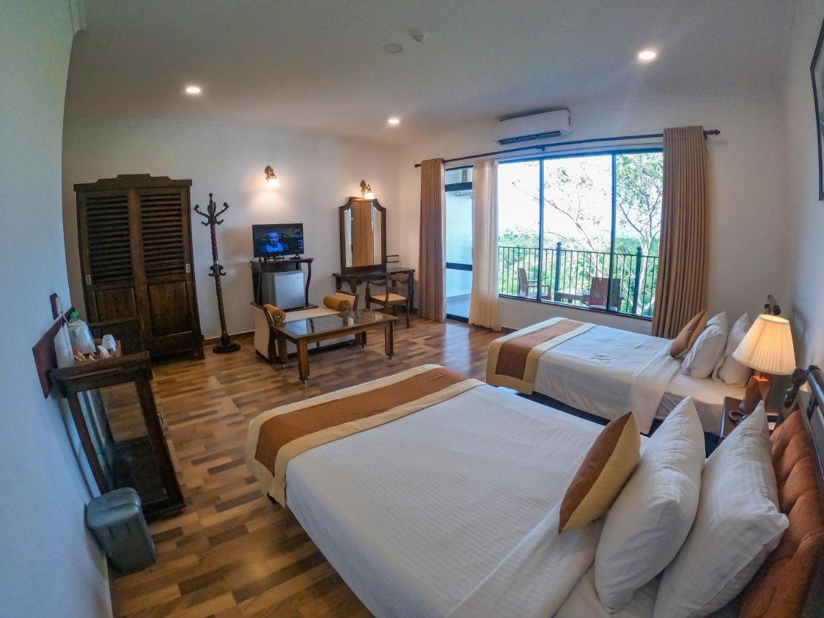 Superior Deluxe Room Lake View