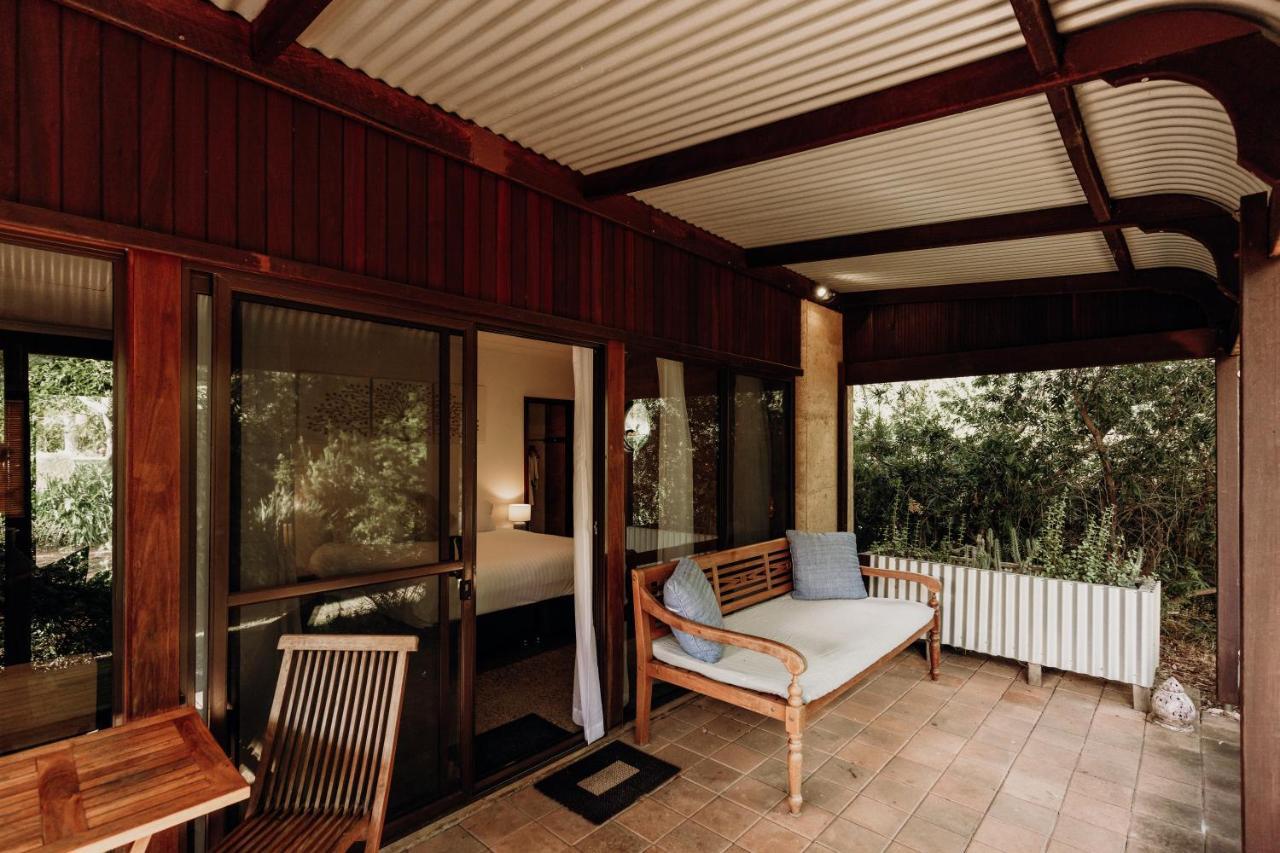 Teal Deluxe Cottage