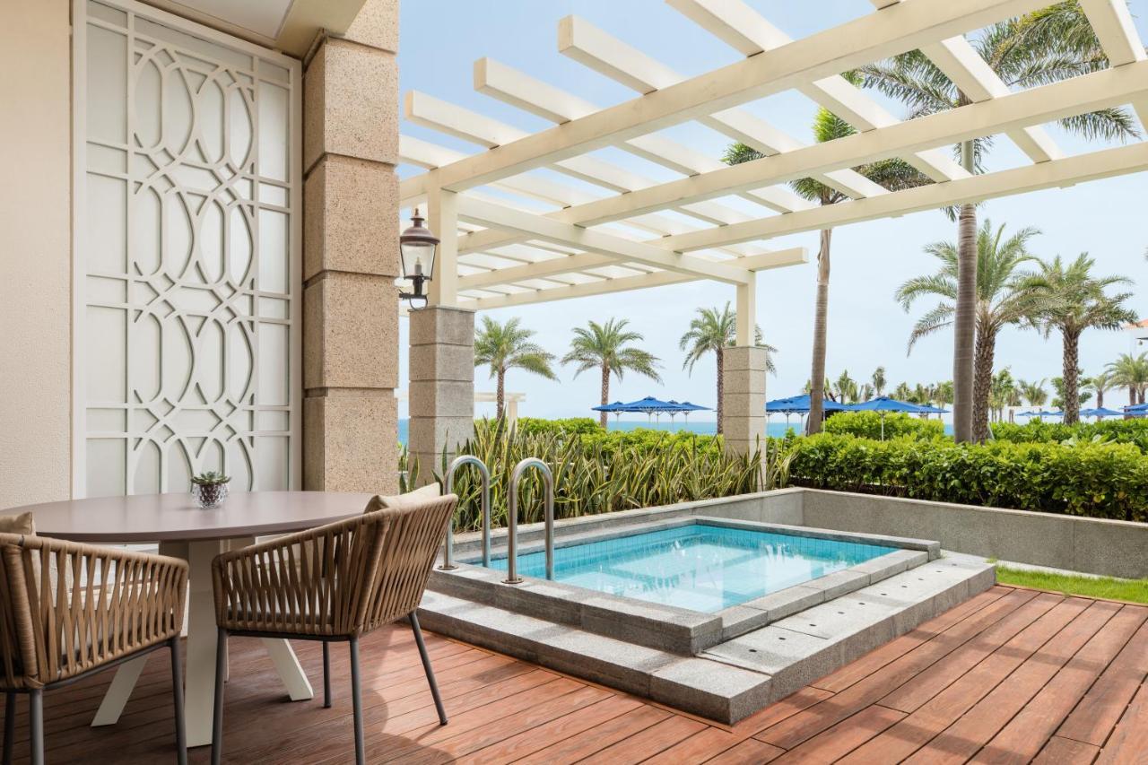 Deluxe Plunge Pool, Guest room, 1 King, Pool view,1574844758:JPEG