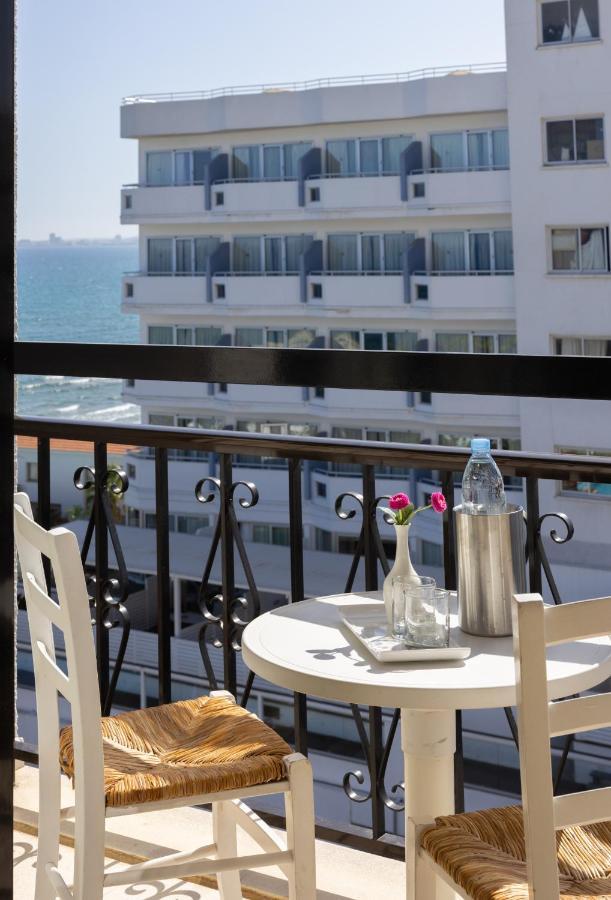 Superior Double or Twin Room Side Sea View