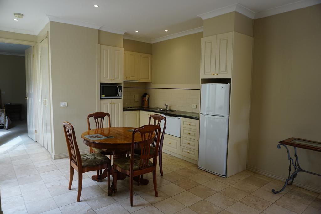 One-Bedroom Self-Contained Unit