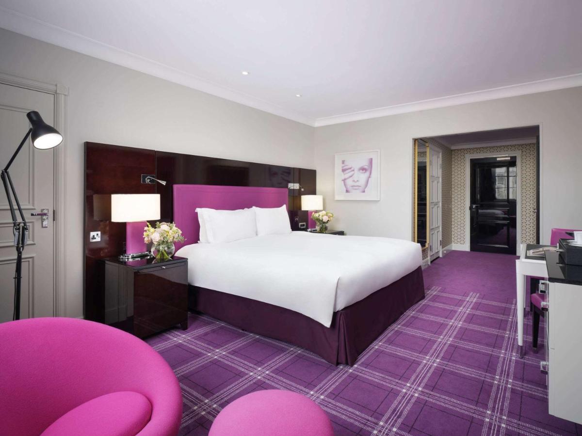 Premium Luxury King Room Waterloo Place or Pall Mall View