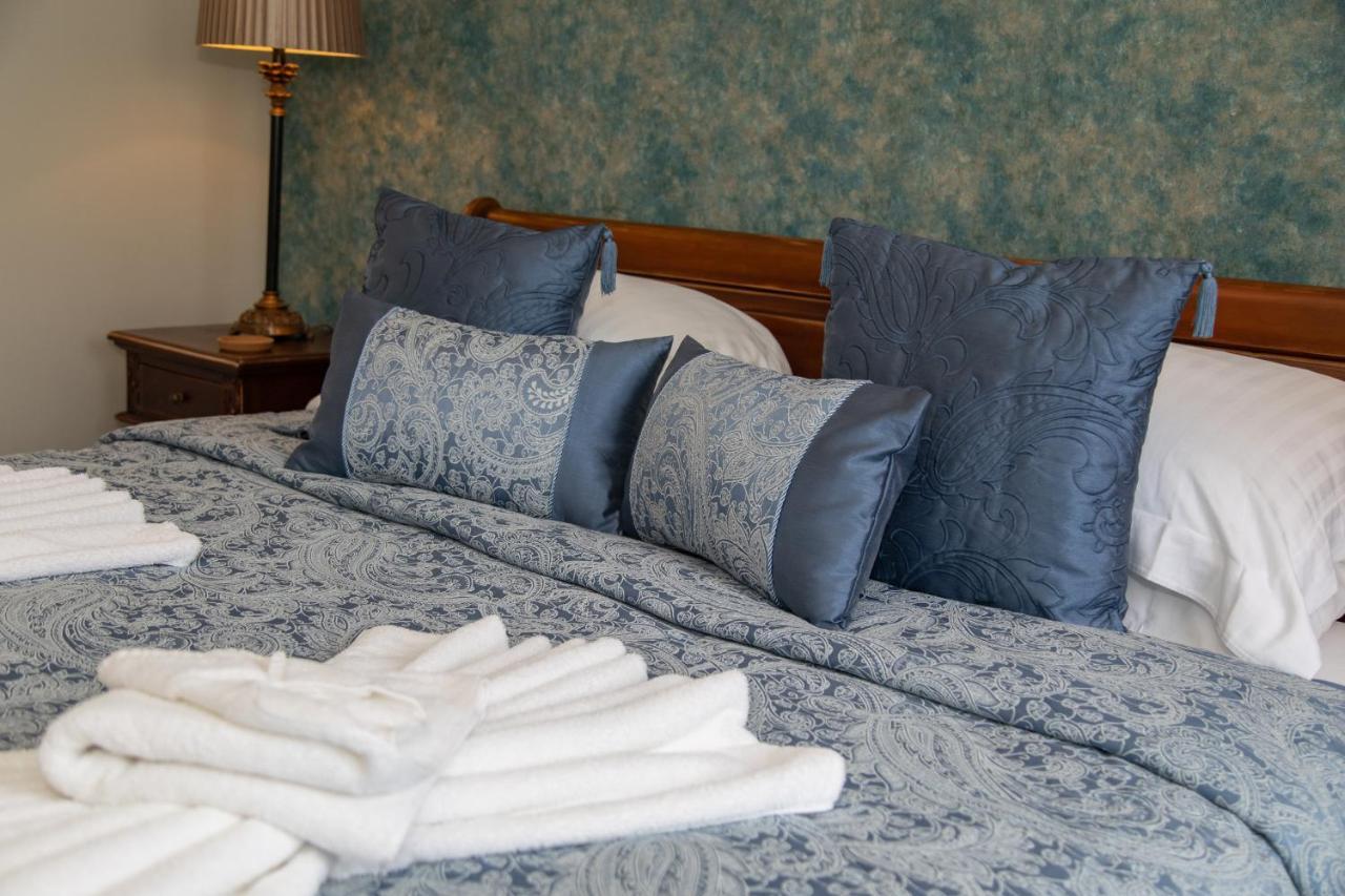 Luxury Superior Room