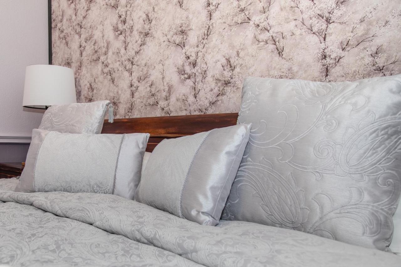 Luxury Superior Room