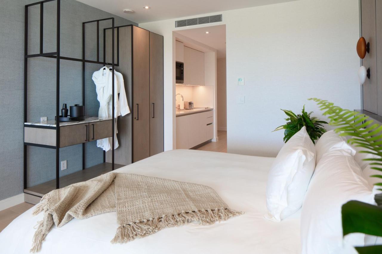 Golf View Studio King bed only