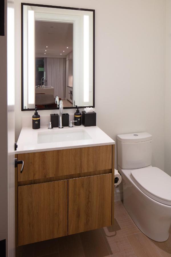 Golf View Studio King bed only