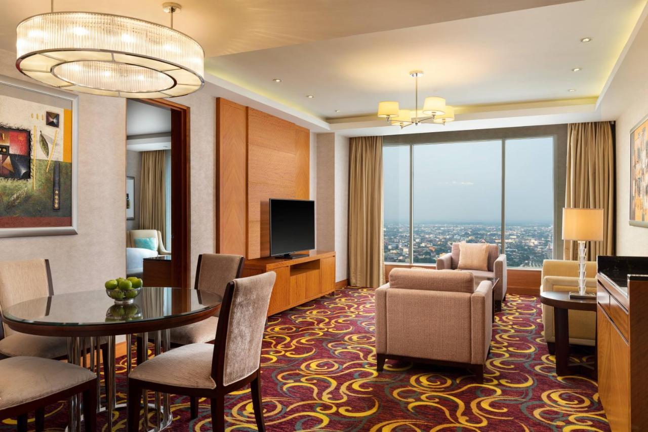 Junior King Suite,1634407209:JPEG