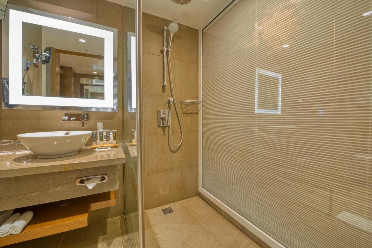 Executive Room King Bed
