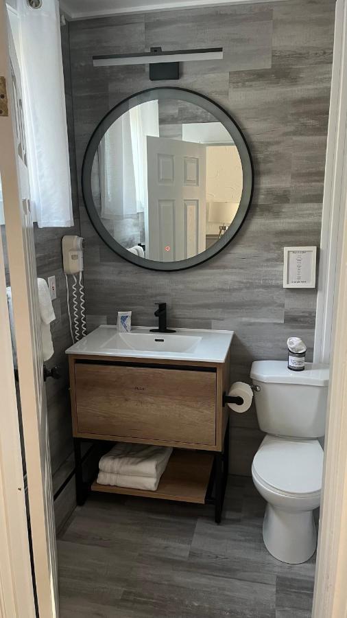 Queen Room with Two Queen Beds,1407264206:JPEG