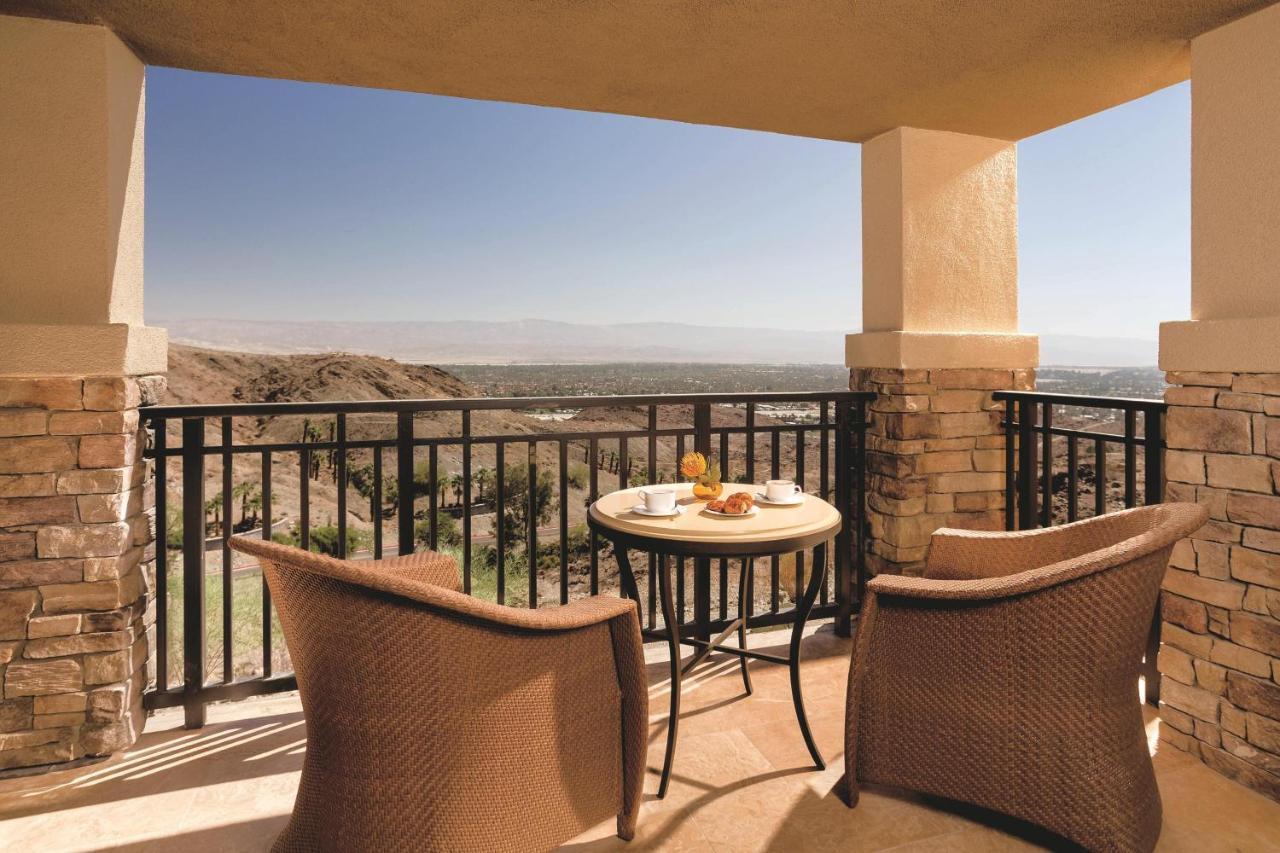 One-Bedroom Suite,1532121562:JPEG