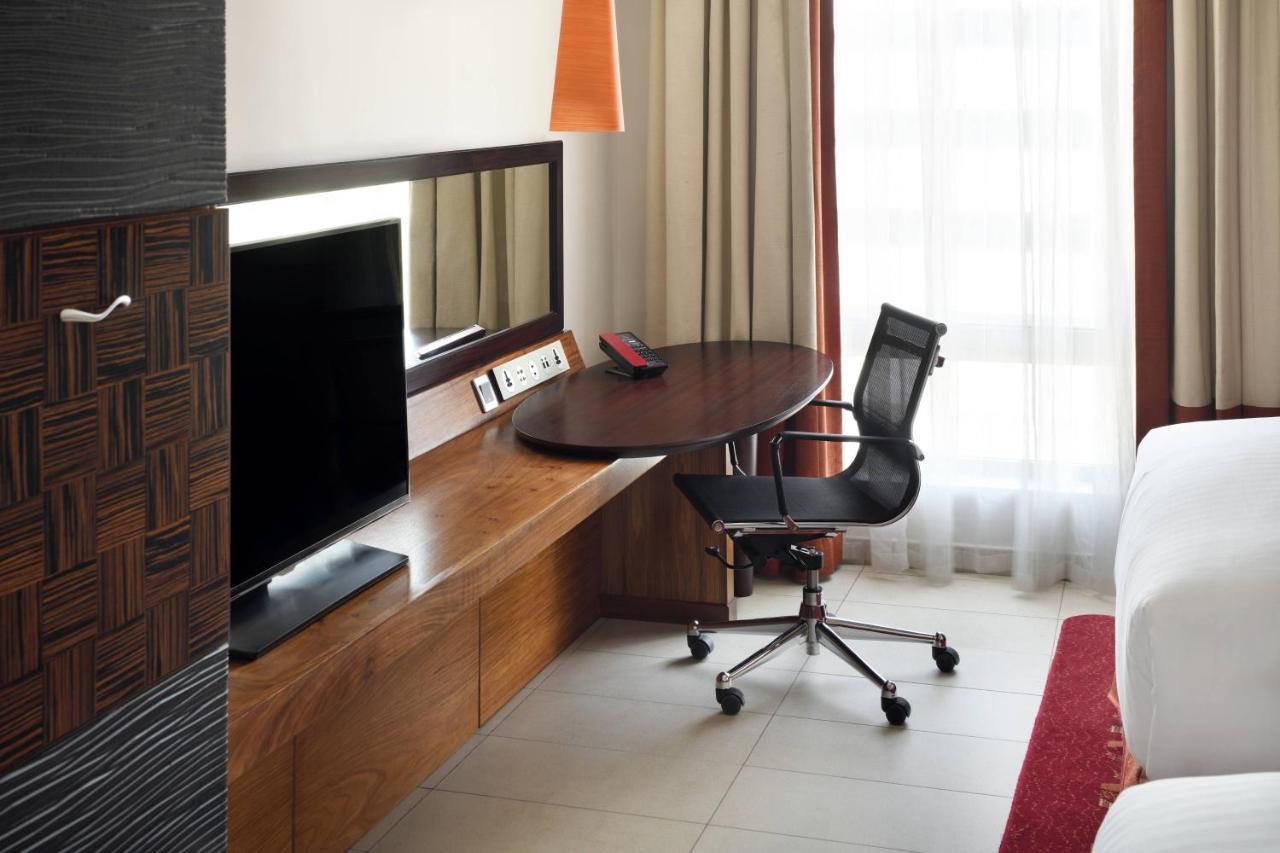 Guest Room, 2 Double