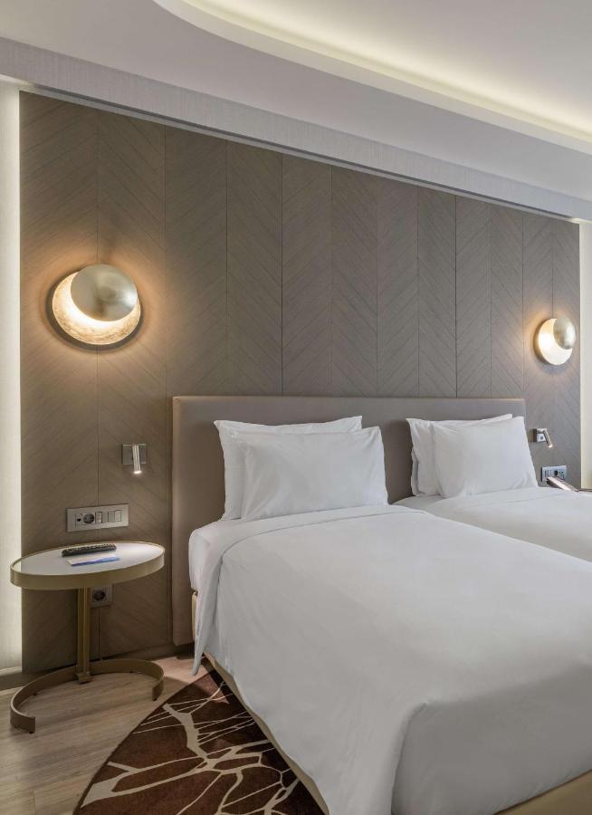 Superior Room,1366880501:JPEG