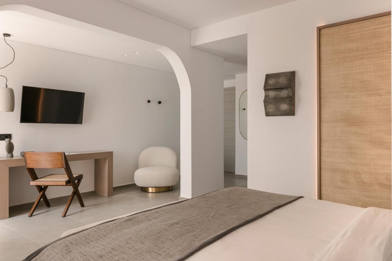Junior Suite with Plunge Pool,1399029206:JPEG