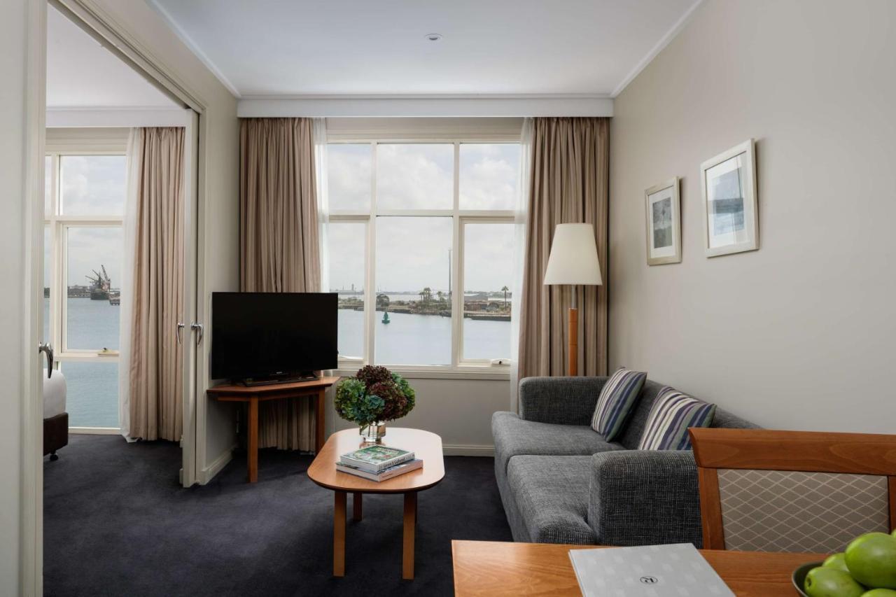 King Suite Harbour View