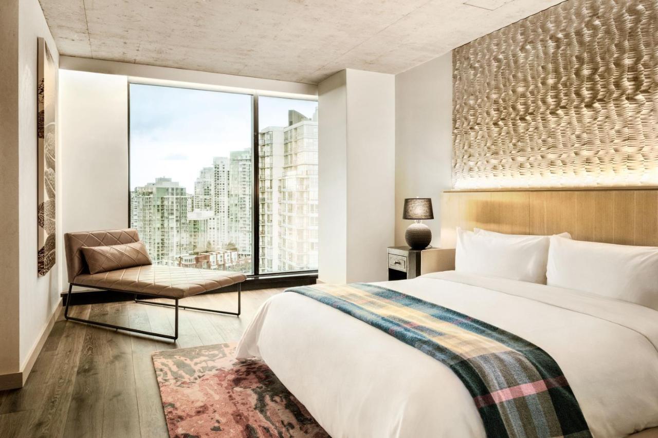 One-Bedroom Bi-Level King Suite - High Floor