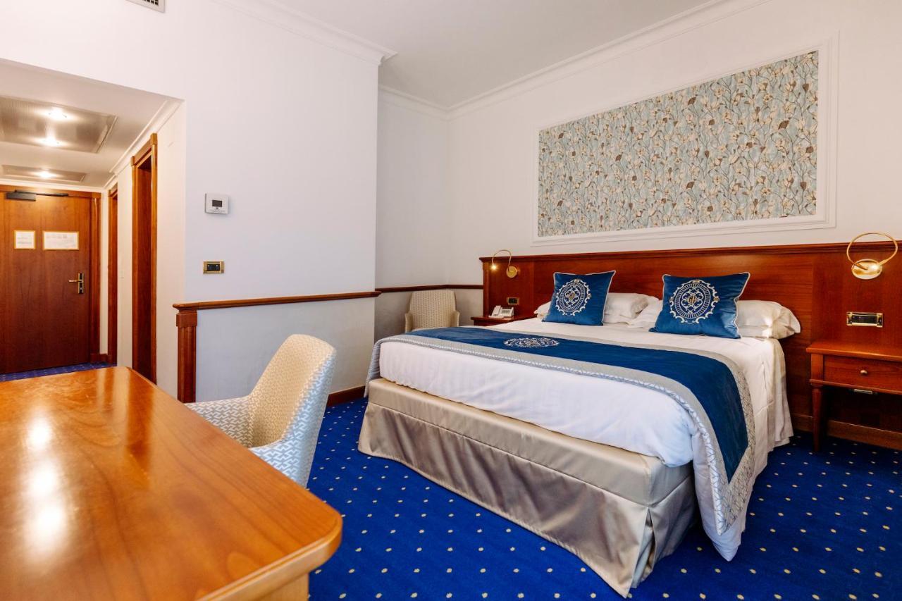 Comfort Double or Twin Room