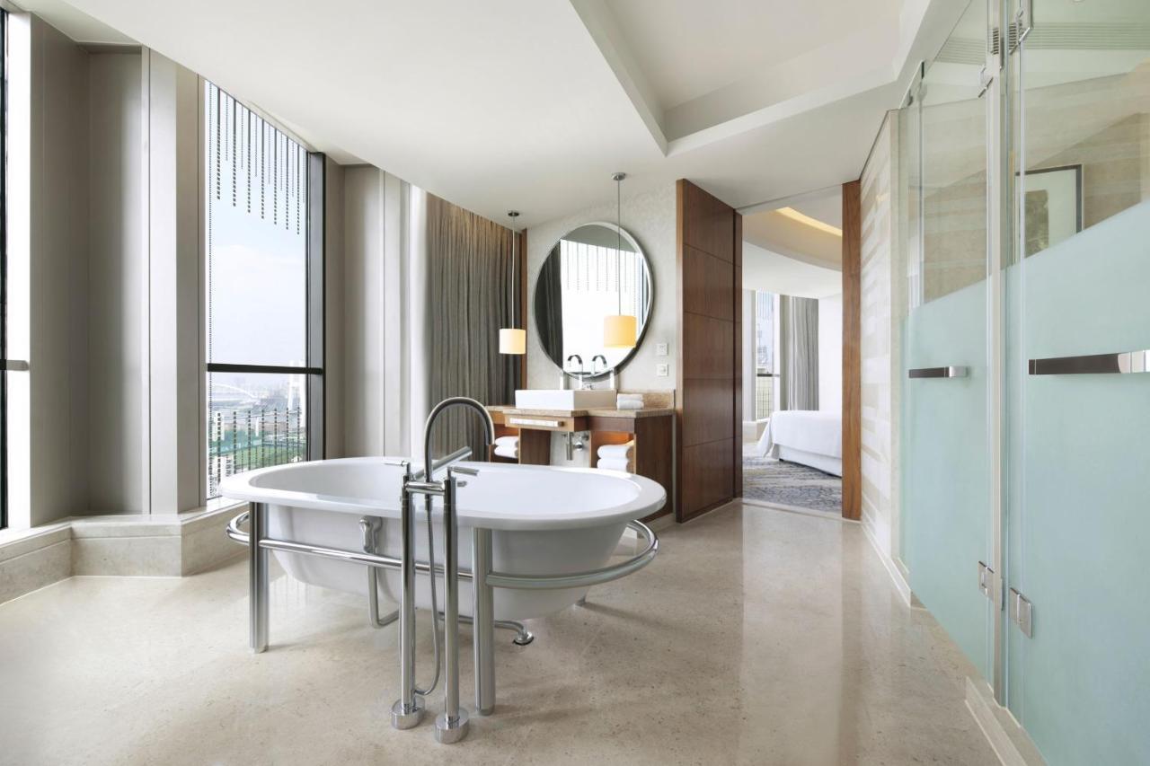 Premier Suite King