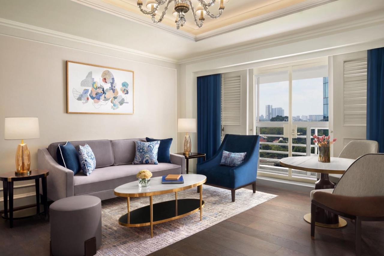 Caroline Astor One-Bedroom King Suite Balcony