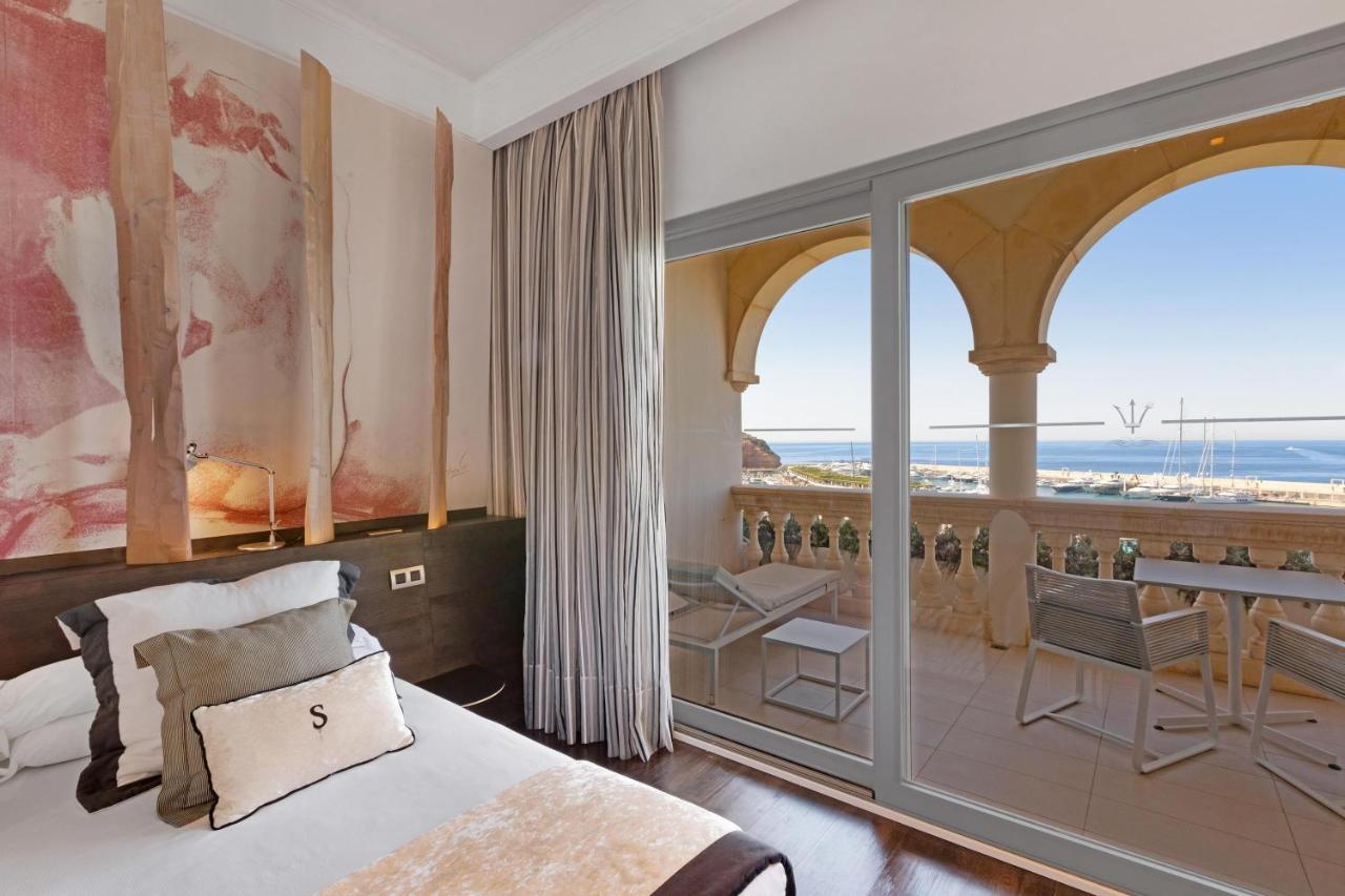 Deluxe Double or Twin Room with Sea View,1406102288:JPEG