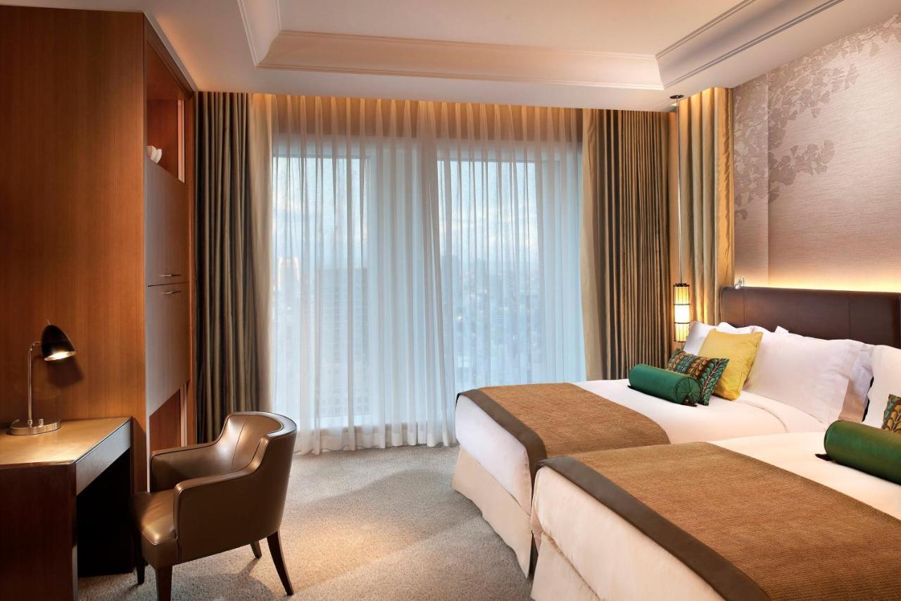 Deluxe Double Room with Two Double Beds and City View,1661652968:JPEG
