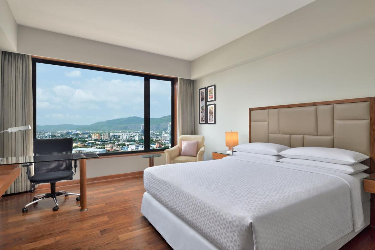 Deluxe King Room,1596879946:JPEG