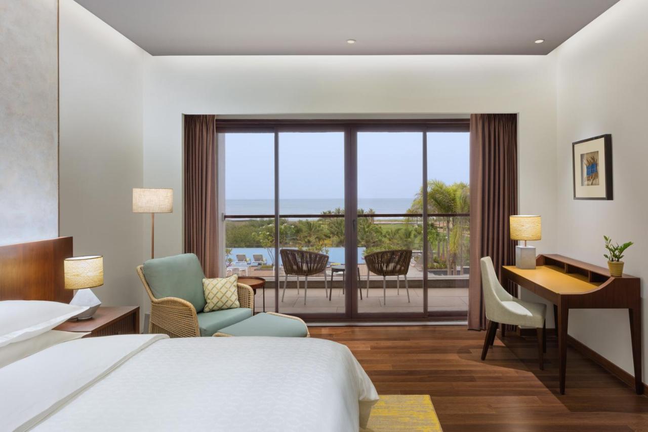 Sea View King Bedded Room - Complimentary HiTea by the Beach