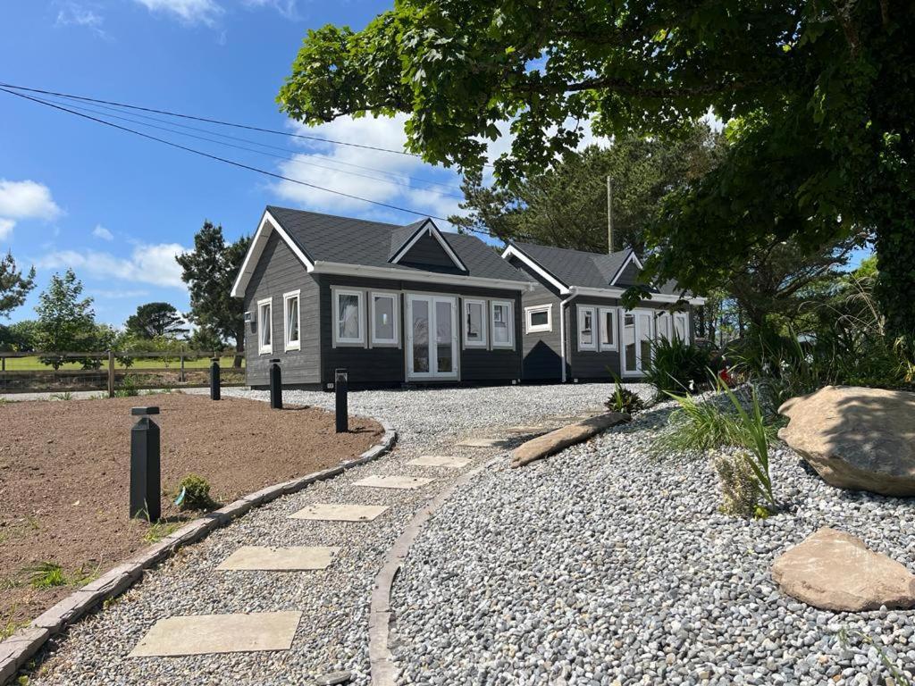 One-Bedroom Chalet,1407780815:JPEG