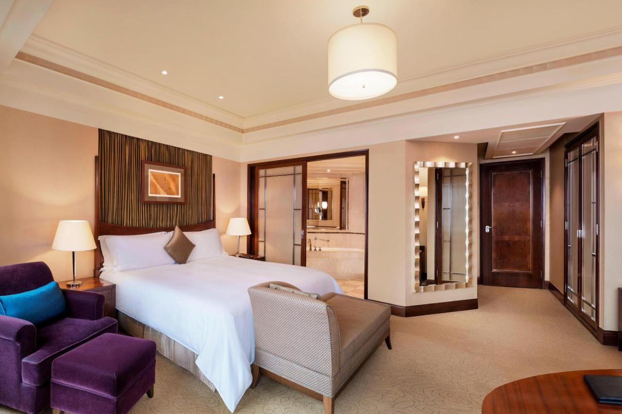 Deluxe Room Guest room 1 King