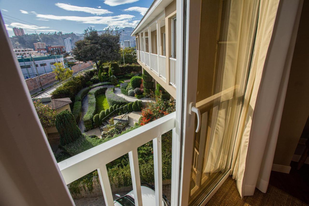 Suite Junior con vistas al jardín