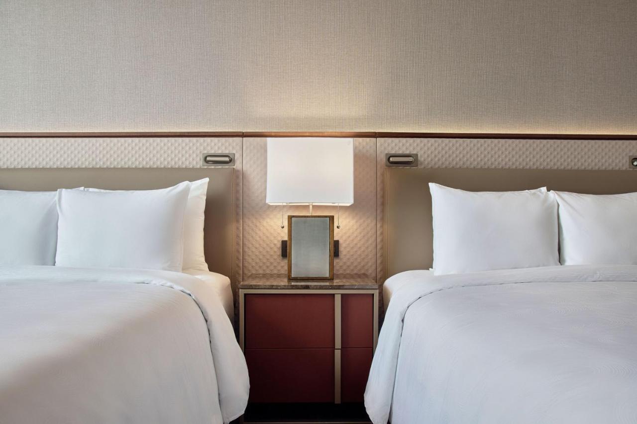 Deluxe Guest room 2 Queen City view