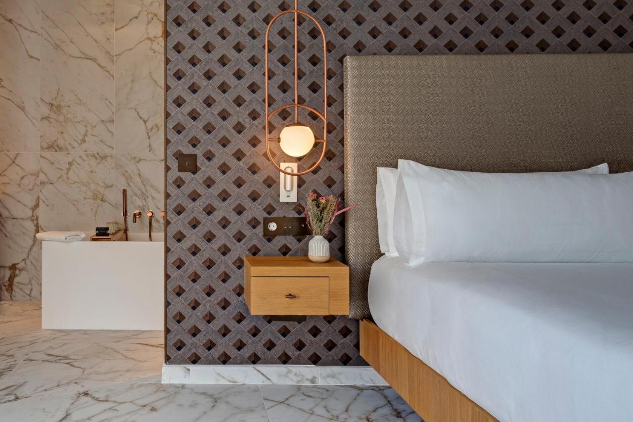 Ultimate Guest Room