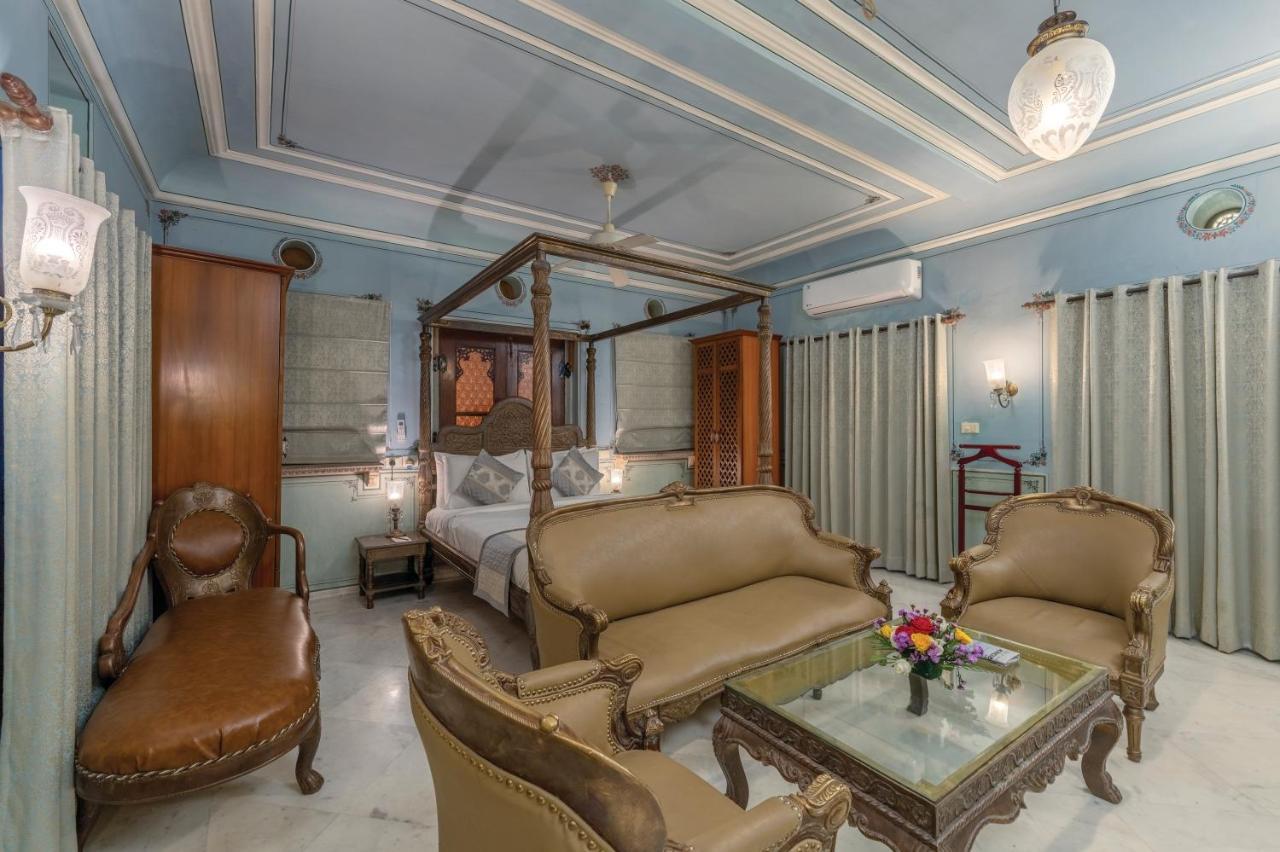 Executive Suite Complimentary Hi-Tea & Early check late check-out Subject to availability