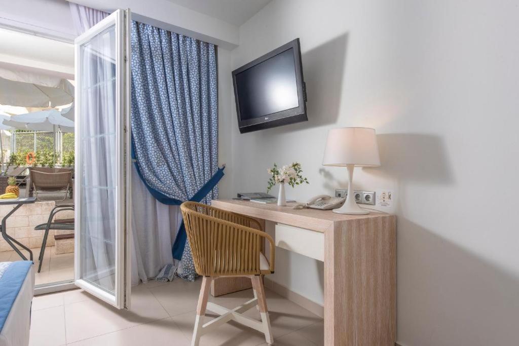 Superior Room Garden View