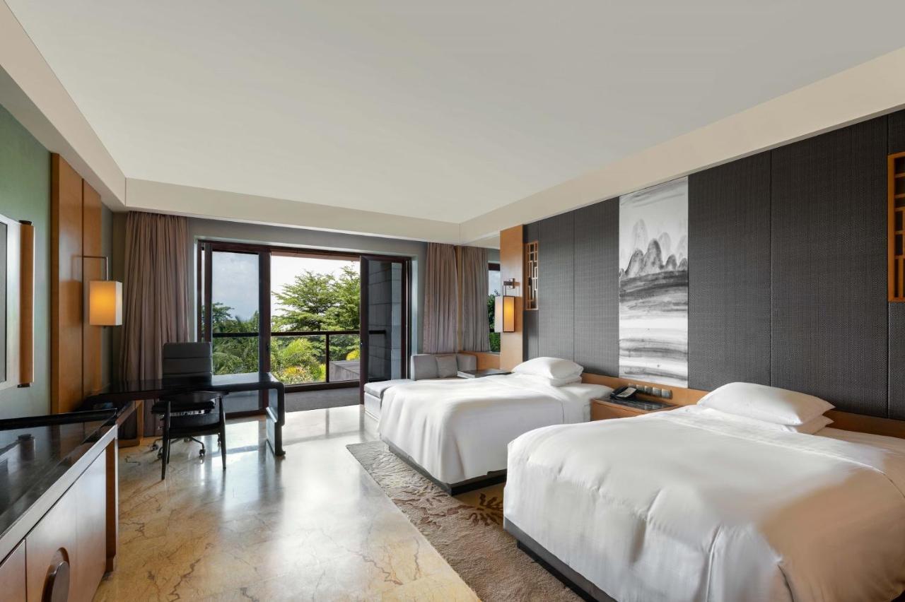 Deluxe Garden View Room TWIN