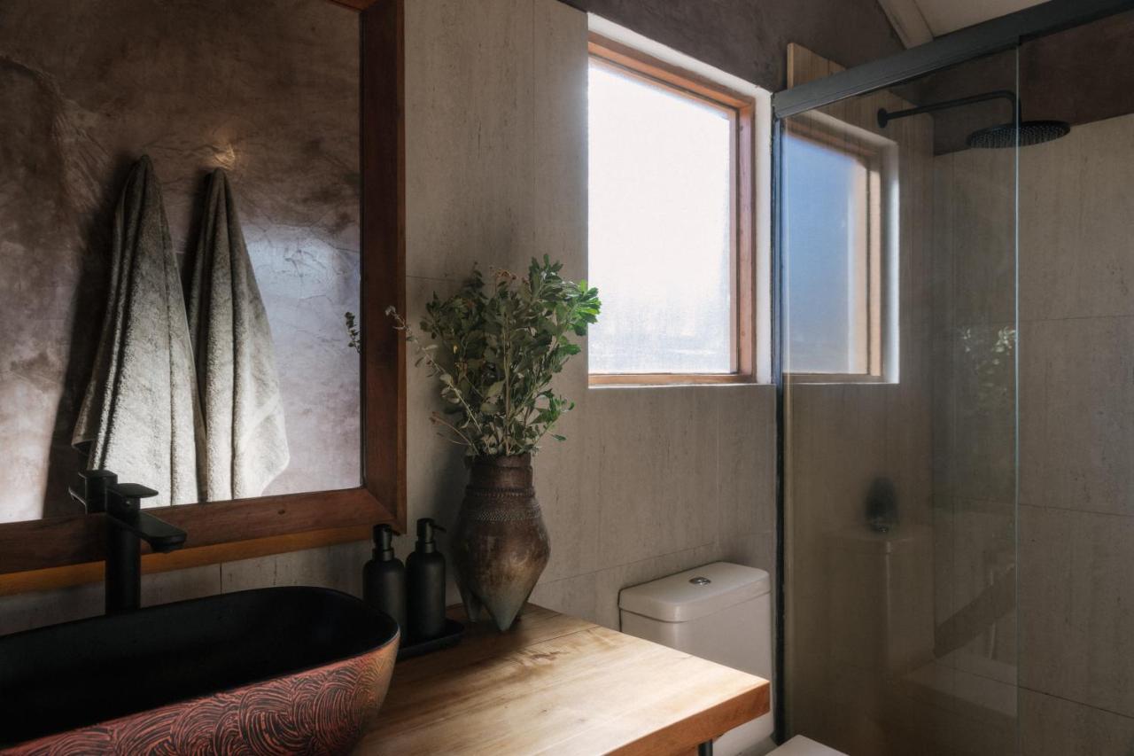 Superior Queen Room,1418818545:JPEG