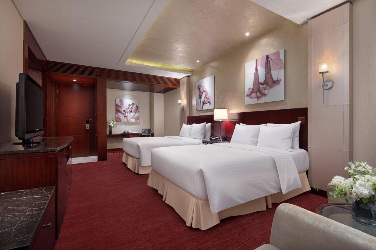 Deluxe Room Guest room 2 Double City view