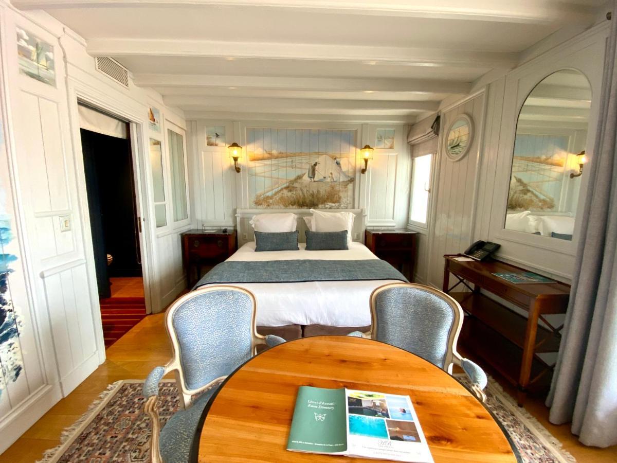 Superior Room Partial Sea View