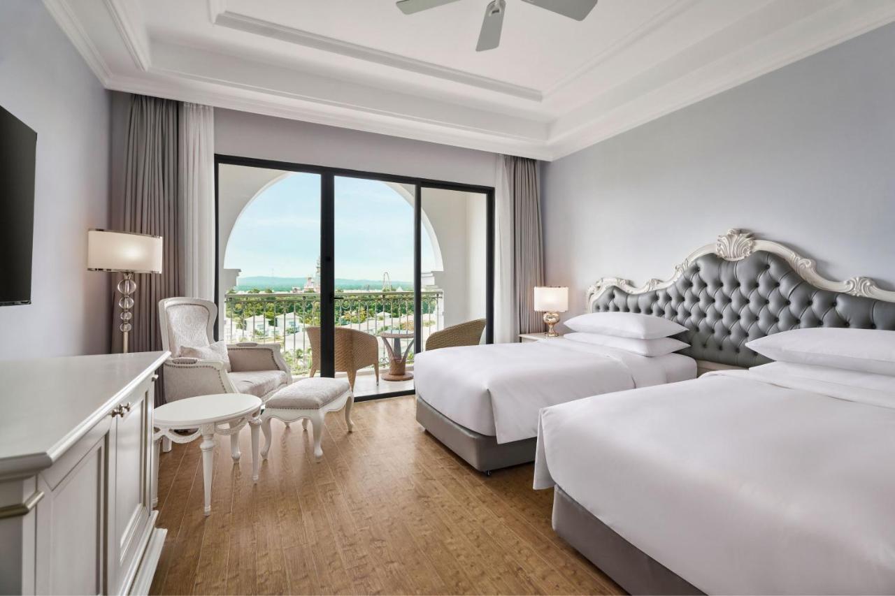 Deluxe Twin Room with Garden View and Balcony,1554190660:JPEG
