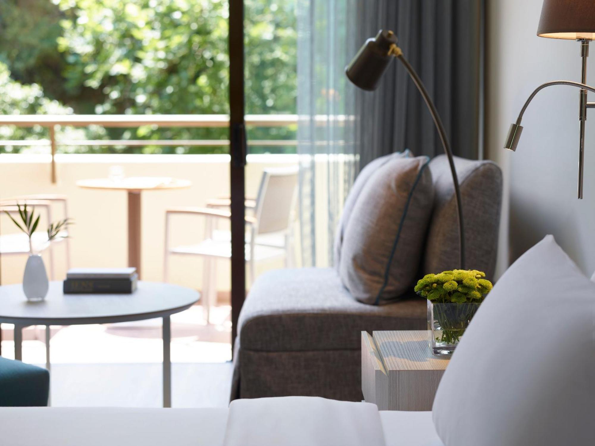 Duplex Suite with Forest View,1432116136:JPEG