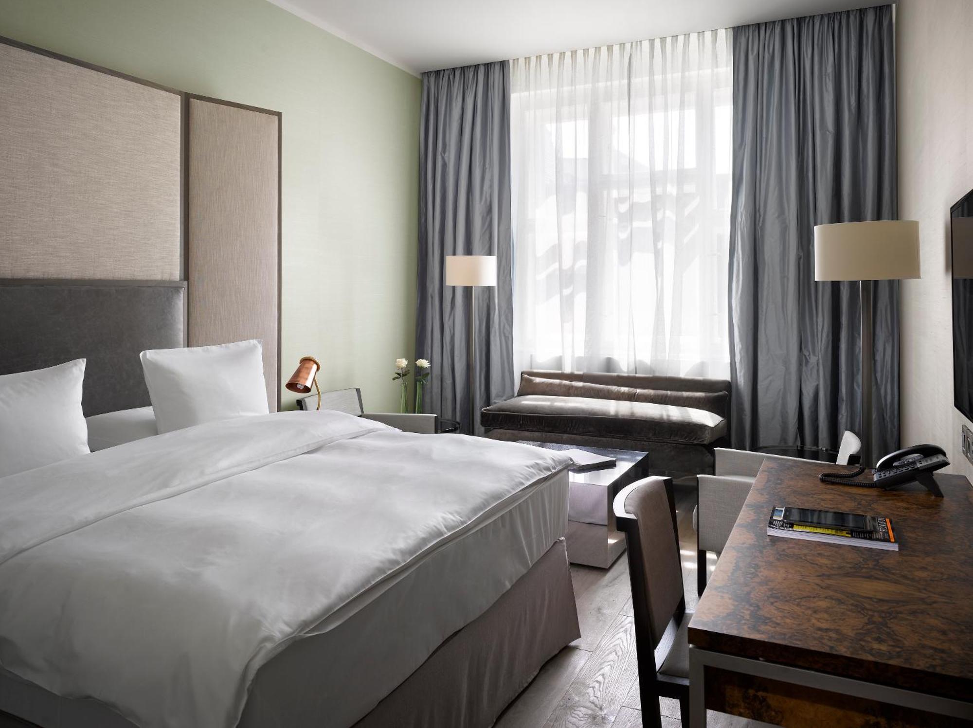 Deluxe Junior Suite with Lounge and Wellness Access,1433539072:JPEG