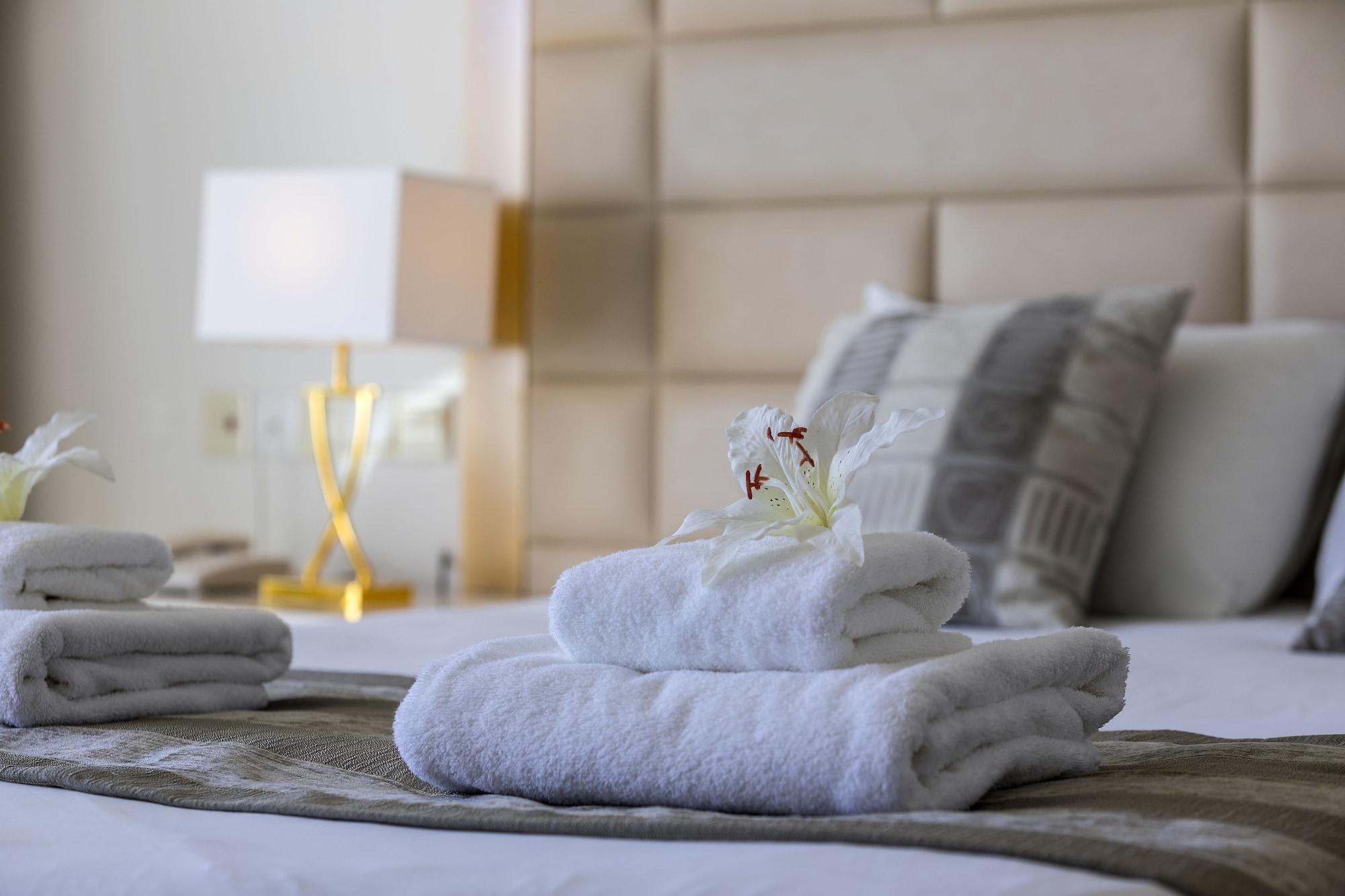 Standard Double or Twin Room Inland View