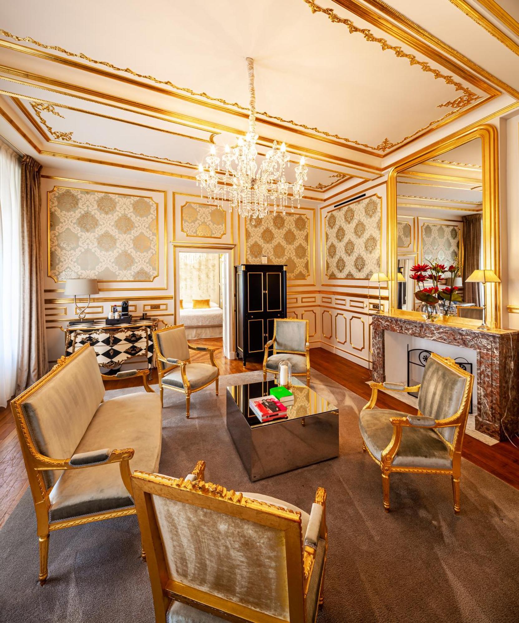 Suite