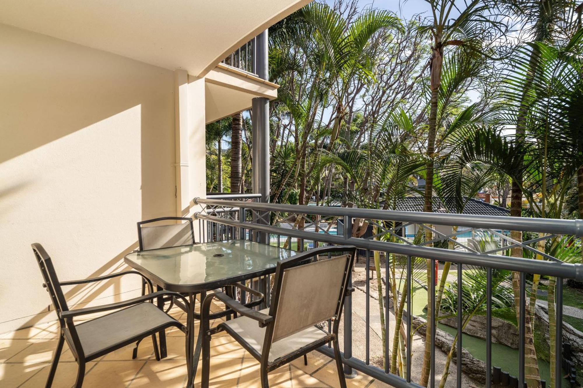 Superior One-Bedroom Apartment