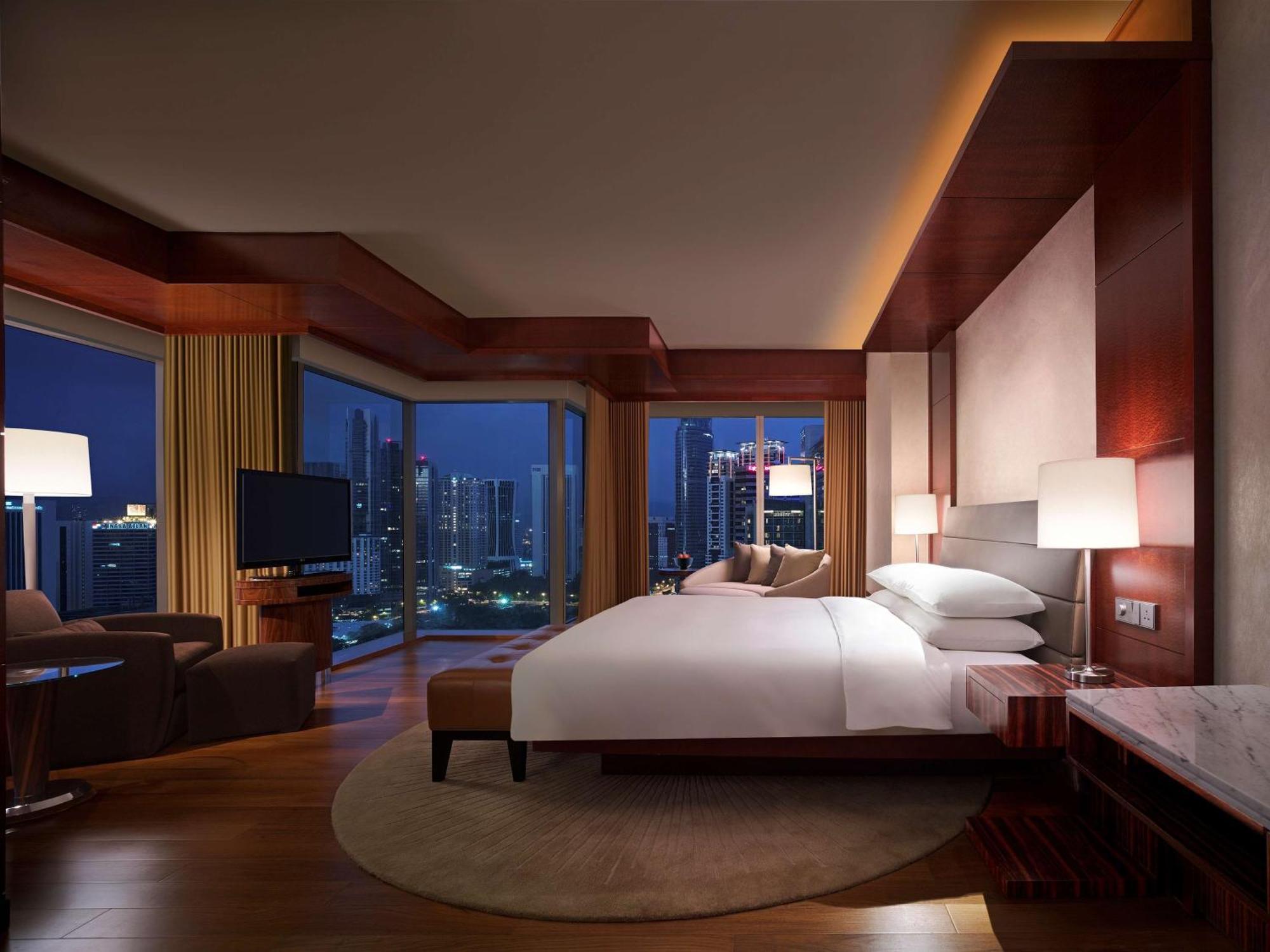 Deluxe King Room Tower View,1277520913:JPEG