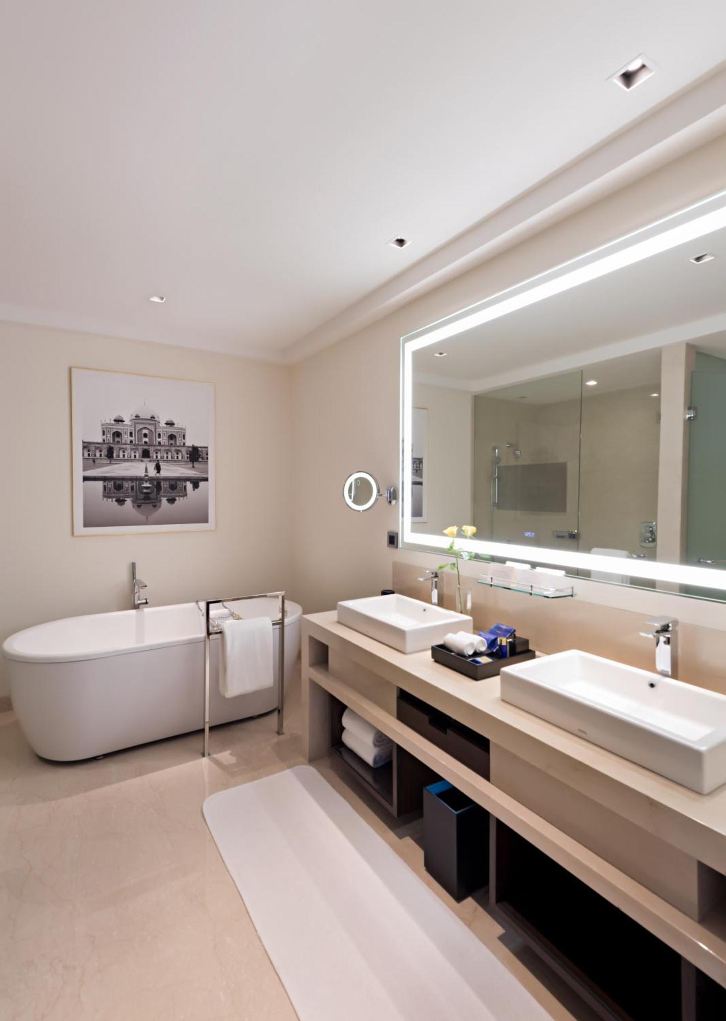 Premier Room