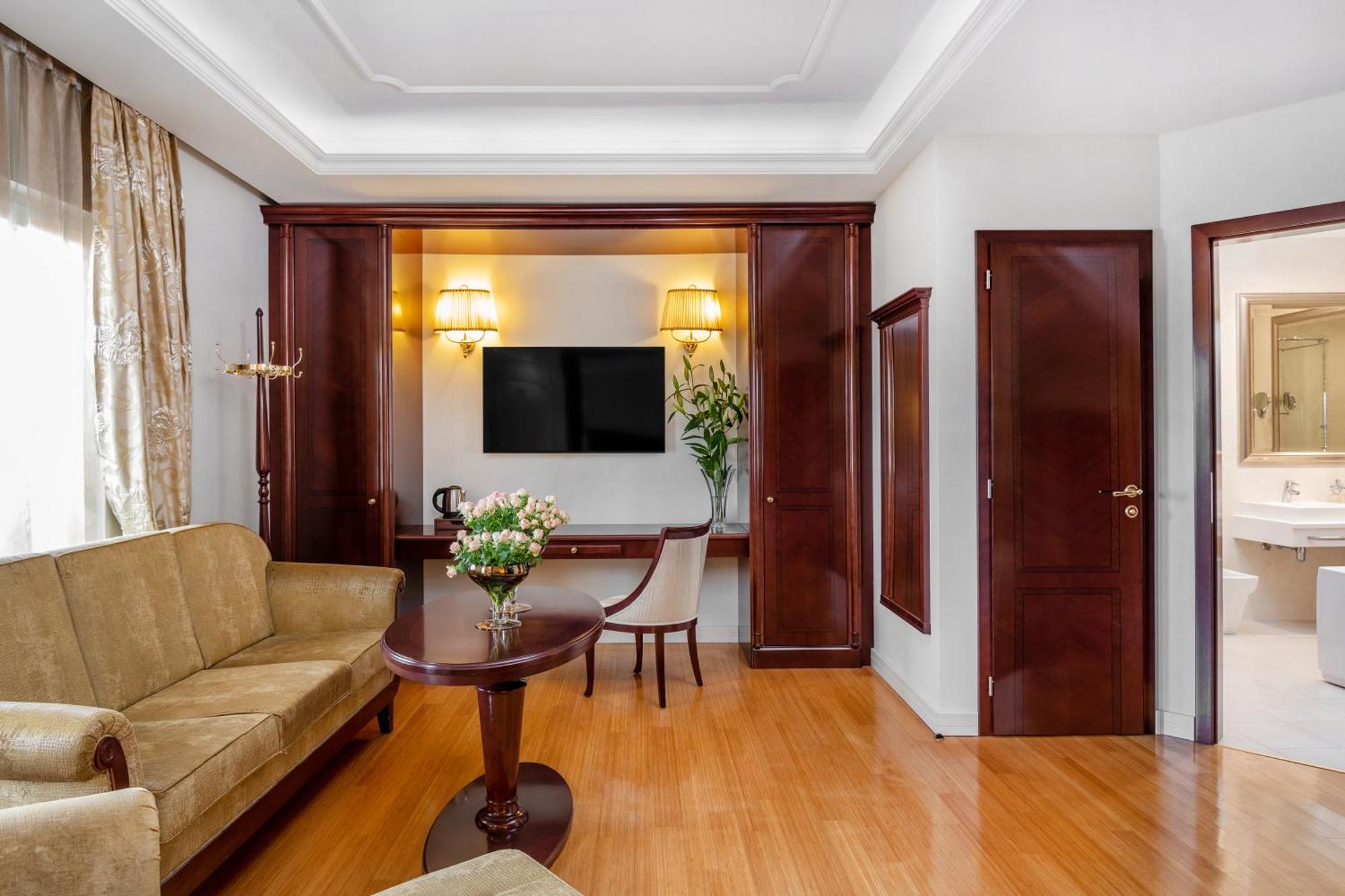 Suite