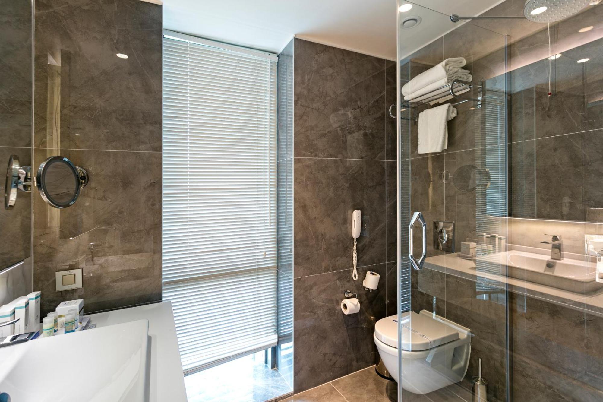 Deluxe Standard Room